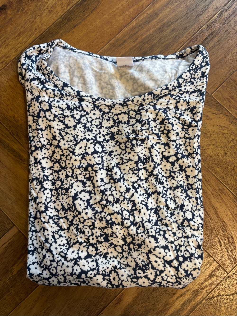 Old Navy Floral Luxe Top